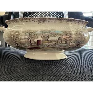 Vintage Kensington Shakespeare’s Sonnets Anne Hathaway’s Cottage Tureen (no lid)